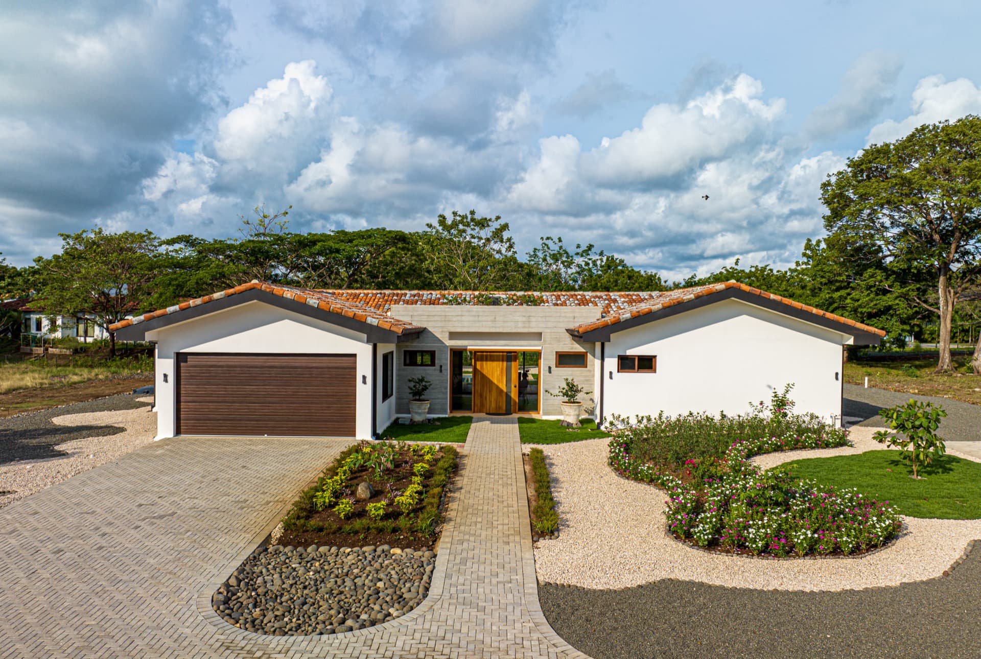 Casa Samay aerial front view